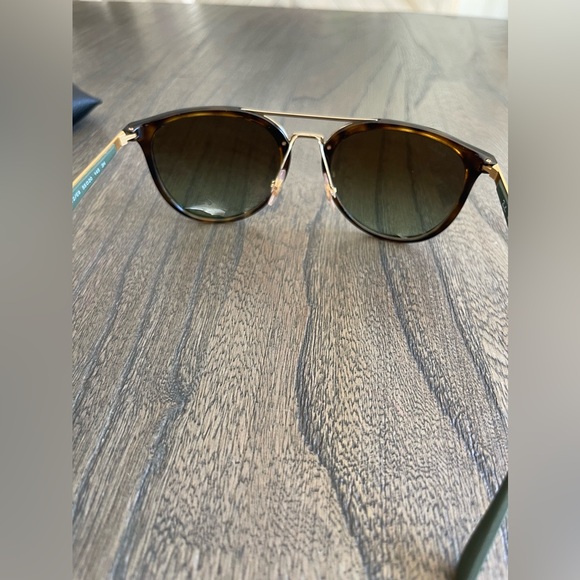 Ray Ban Sunglasses - Picture 4 of 7